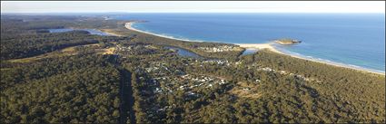 Lake Tabourie - NSW (PBH4 00 9692)